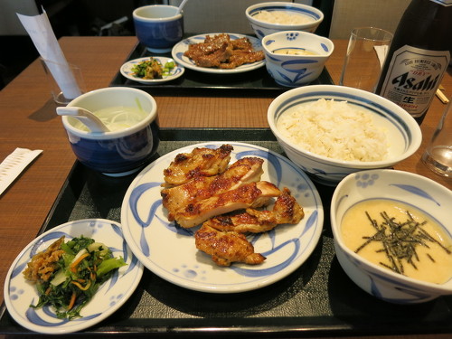 17.Comer Ueno