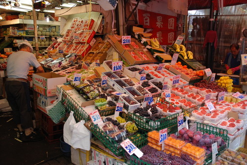 puesto fruta mercado de Ameyoko