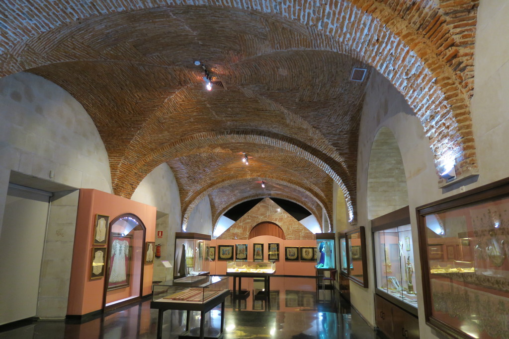 23.Museo Etnográfico textil Plasencia