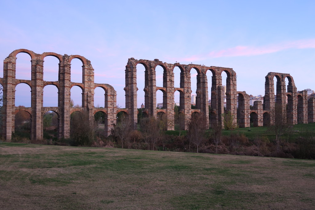 38.Acueducto de los Milagros Mérida