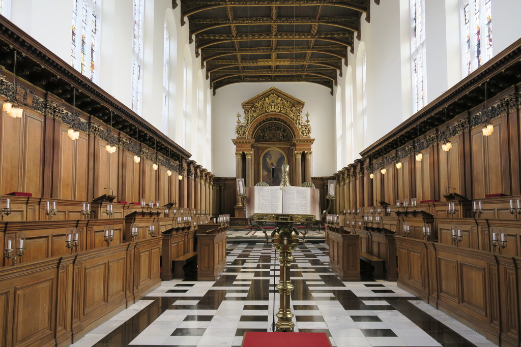 21.Trinity College Cambridge