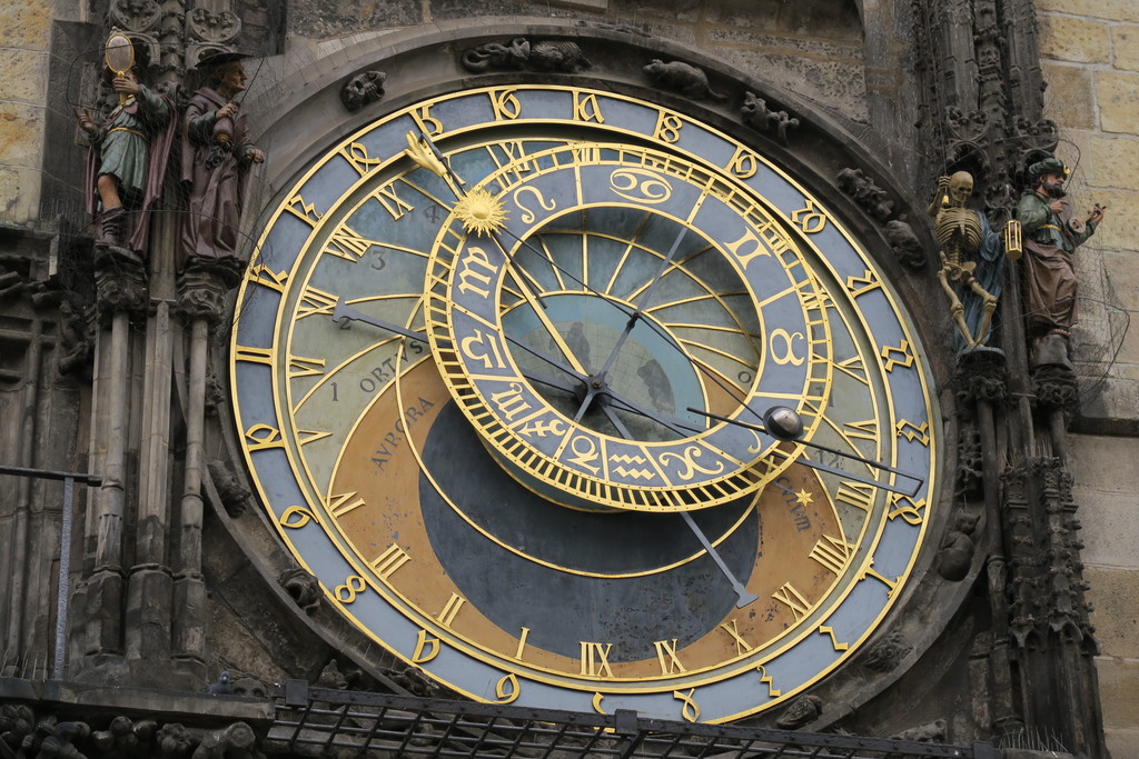 16b.Reloj astronomico