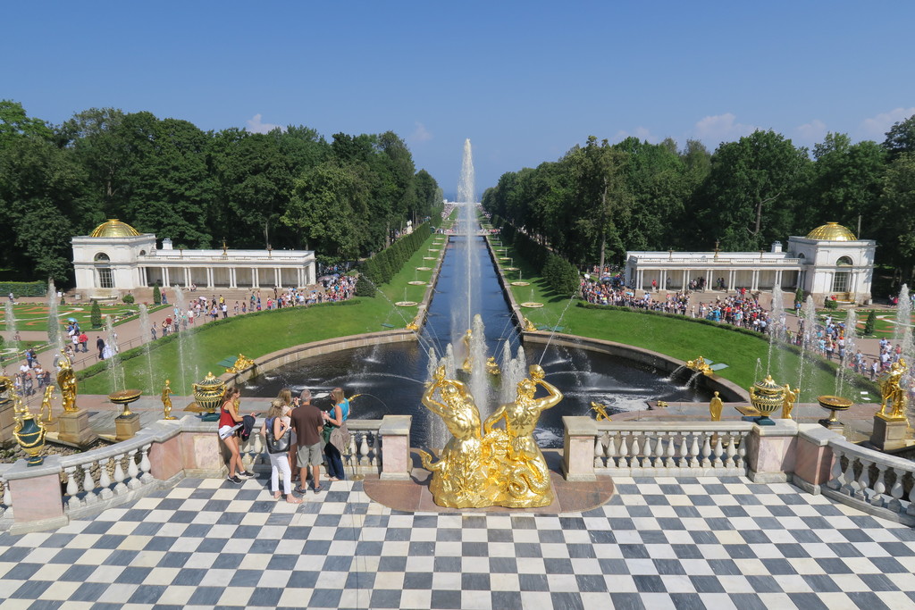 05.Palacio y jardines de Peterhof
