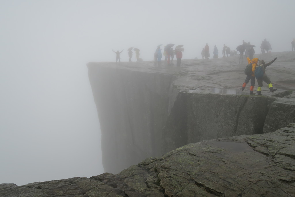 05.Preikestolen