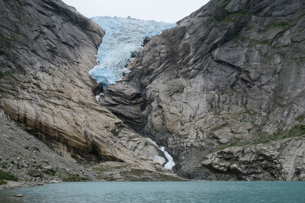 24.Briksdalbreen glaciar
