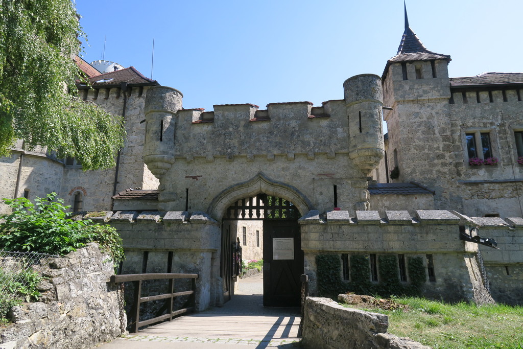 23.Castillo de Lichtenstein