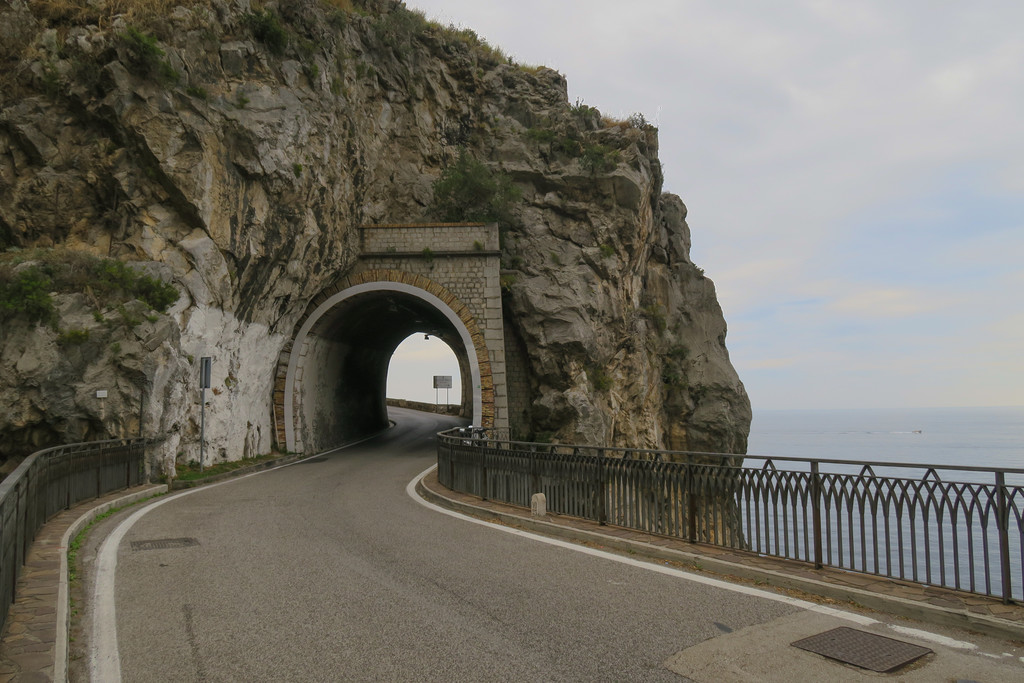 10.Conducir Costa Amalfitana