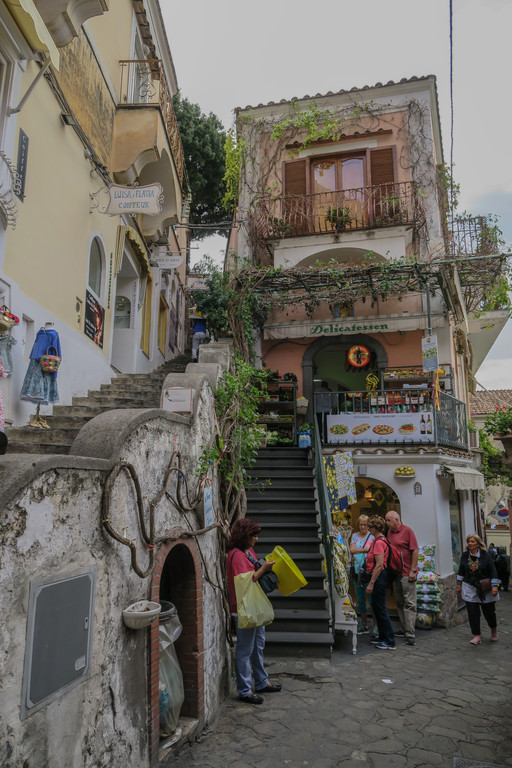 17.Positano