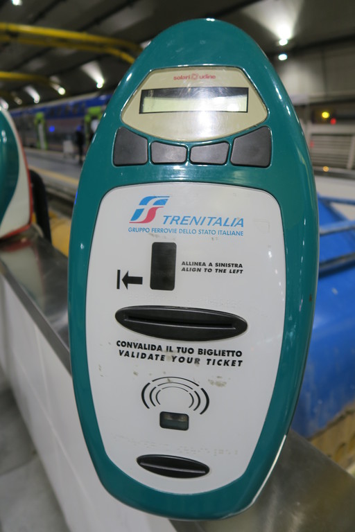 05.Tren Leonardo Express Roma