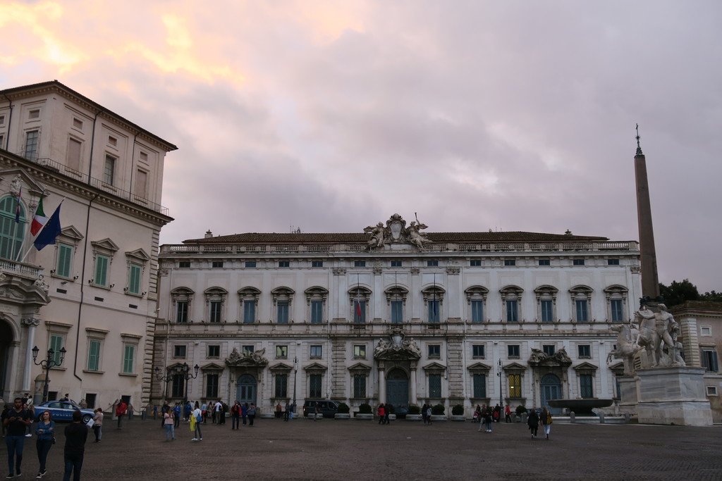 32.Piazza del Quirinale