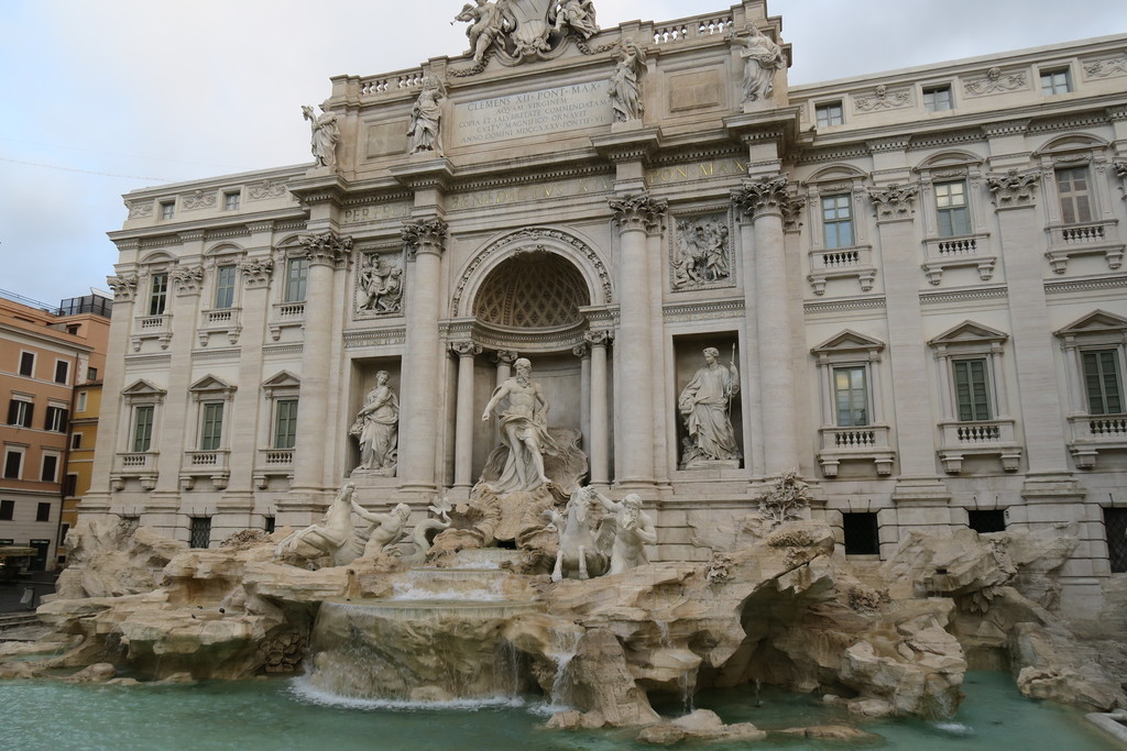 01.Fontana de Trevi Roma