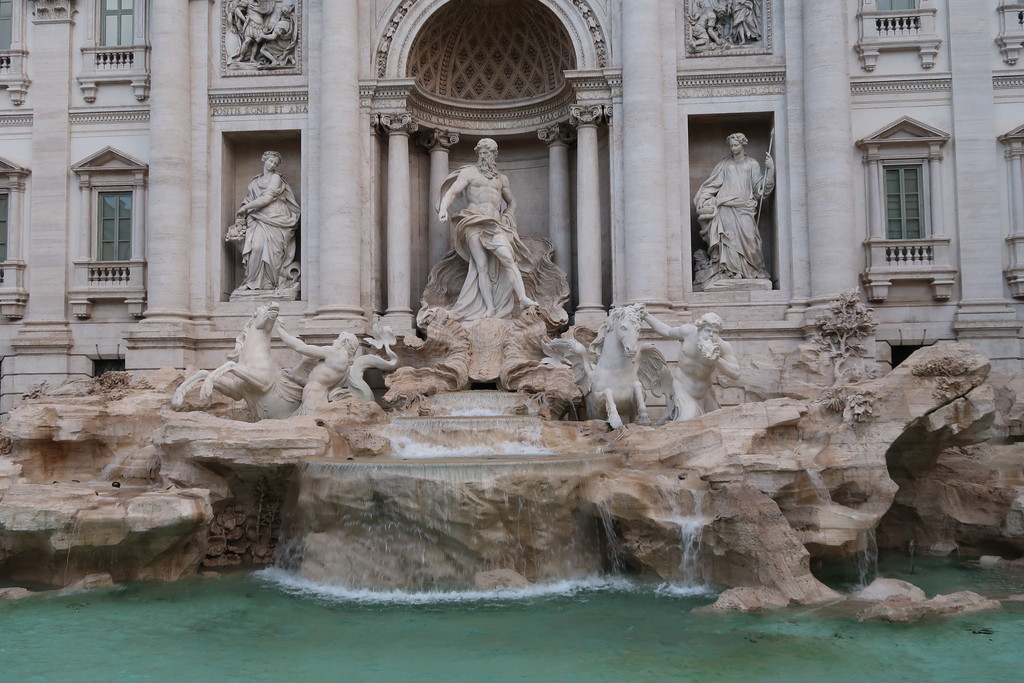 02.Fontana de Trevi Roma