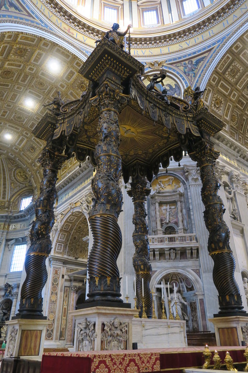 12.Baldaquino de Bernini Basílica de San Pedro