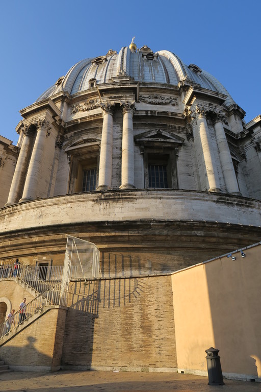 18.Cúpula Basílica de San Pedro El Vaticano Roma.JPG
