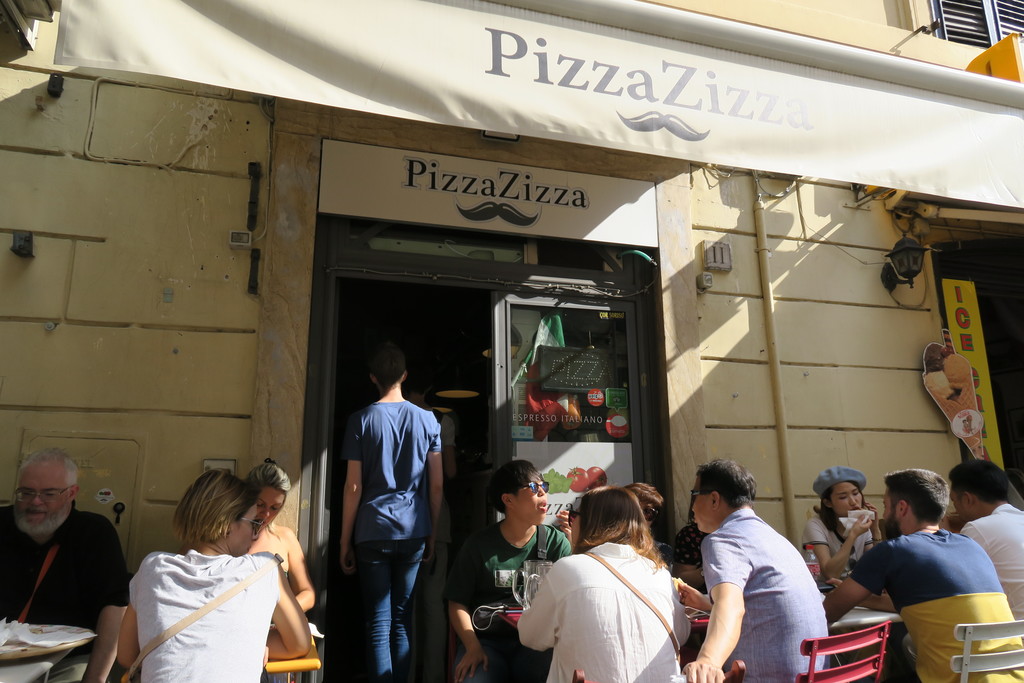 33.Pizza Zizza Roma