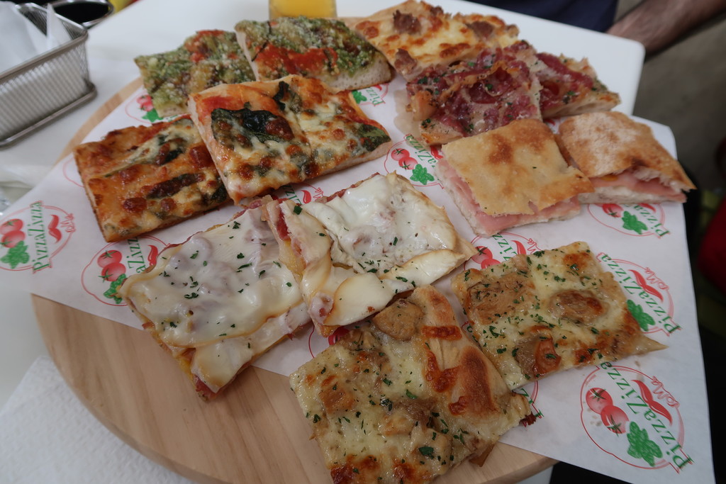 34.Pizza Zizza Roma