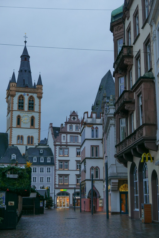 27.Trier