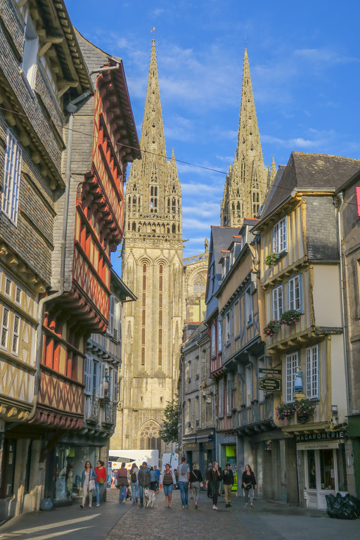 15.Quimper