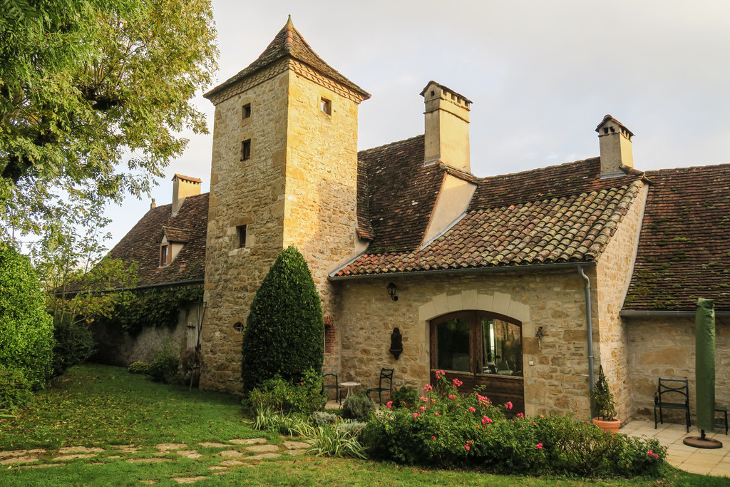 24.Manoir de Rieuzal en Loubressac