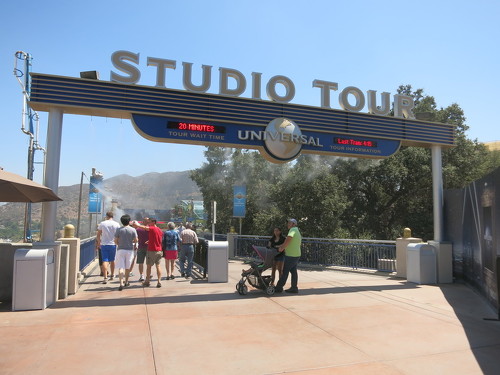 8.Studio Tour