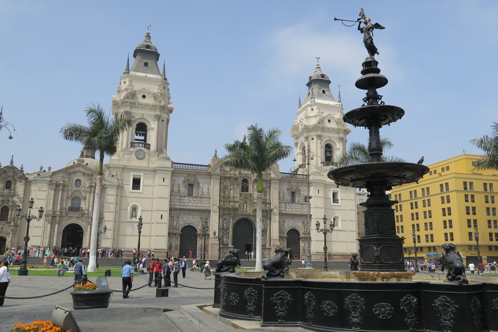 Plaza de armas Lima